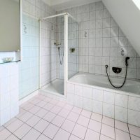 Bad Dachgeschoss