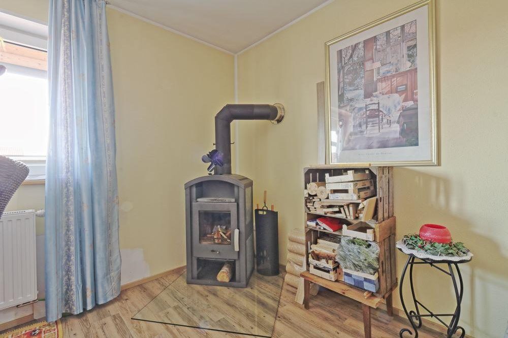 zusätzlicher Ofen im Obergeschoss