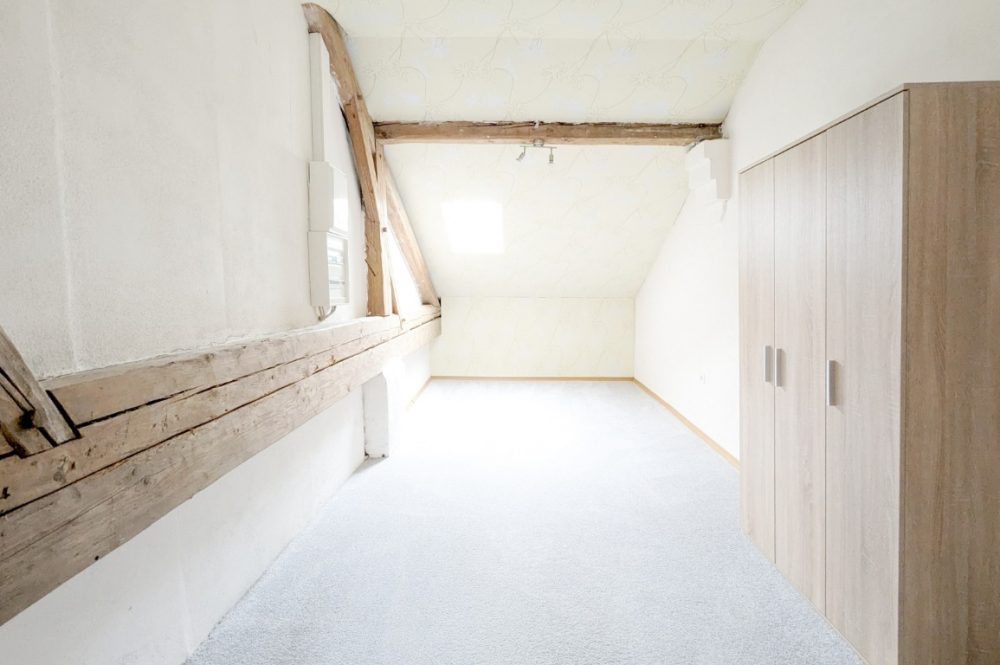 Schlafzimmer kleine Wohnung Dachgeschoss