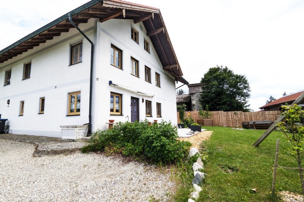 Haus Außenansicht Rechtmehring