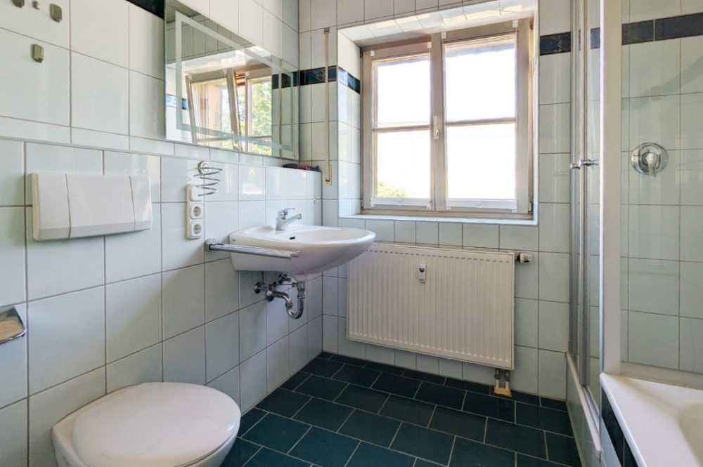 Bad Wohnung Edling